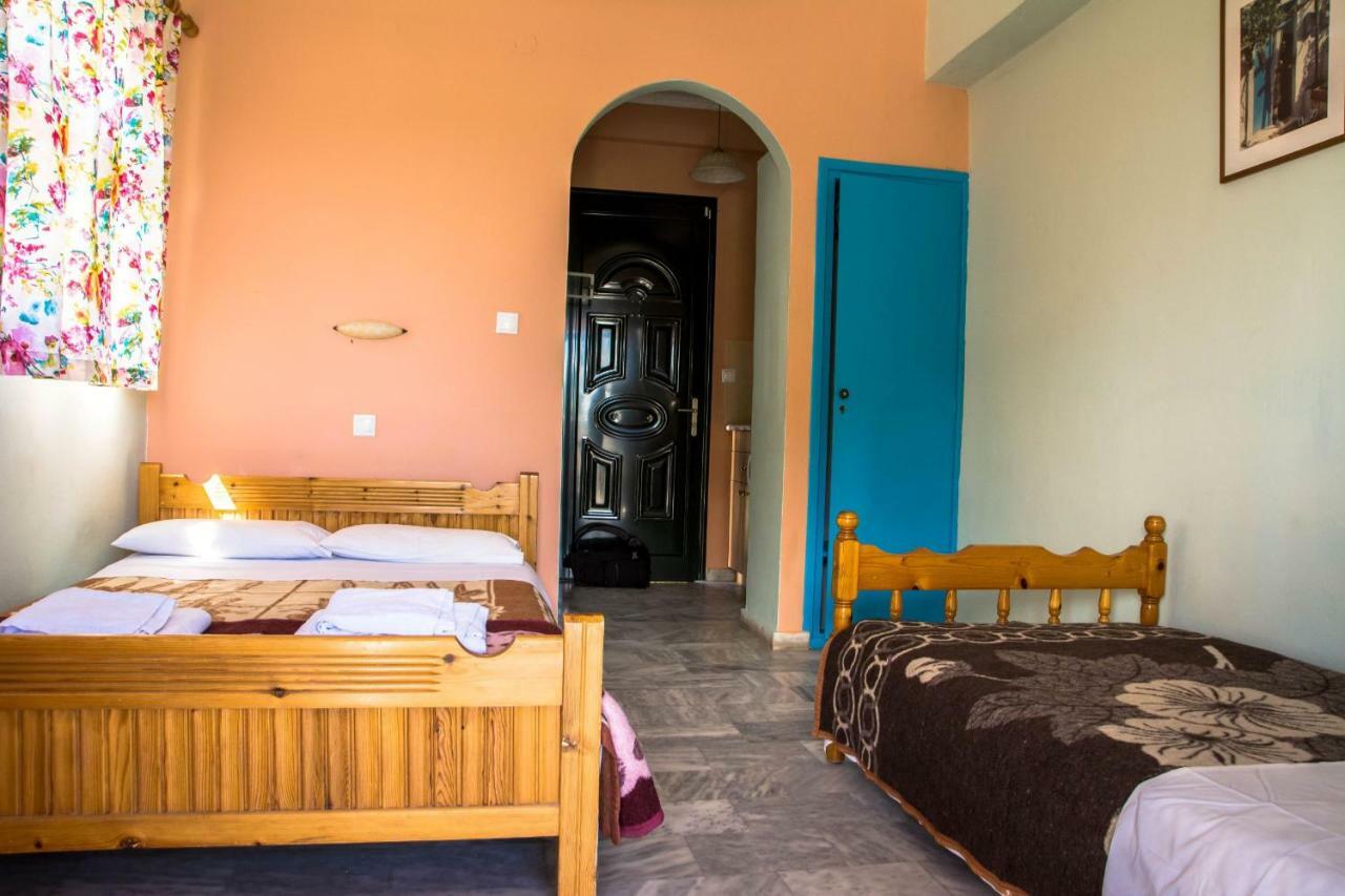 Nikos Alykes Hotel 3*